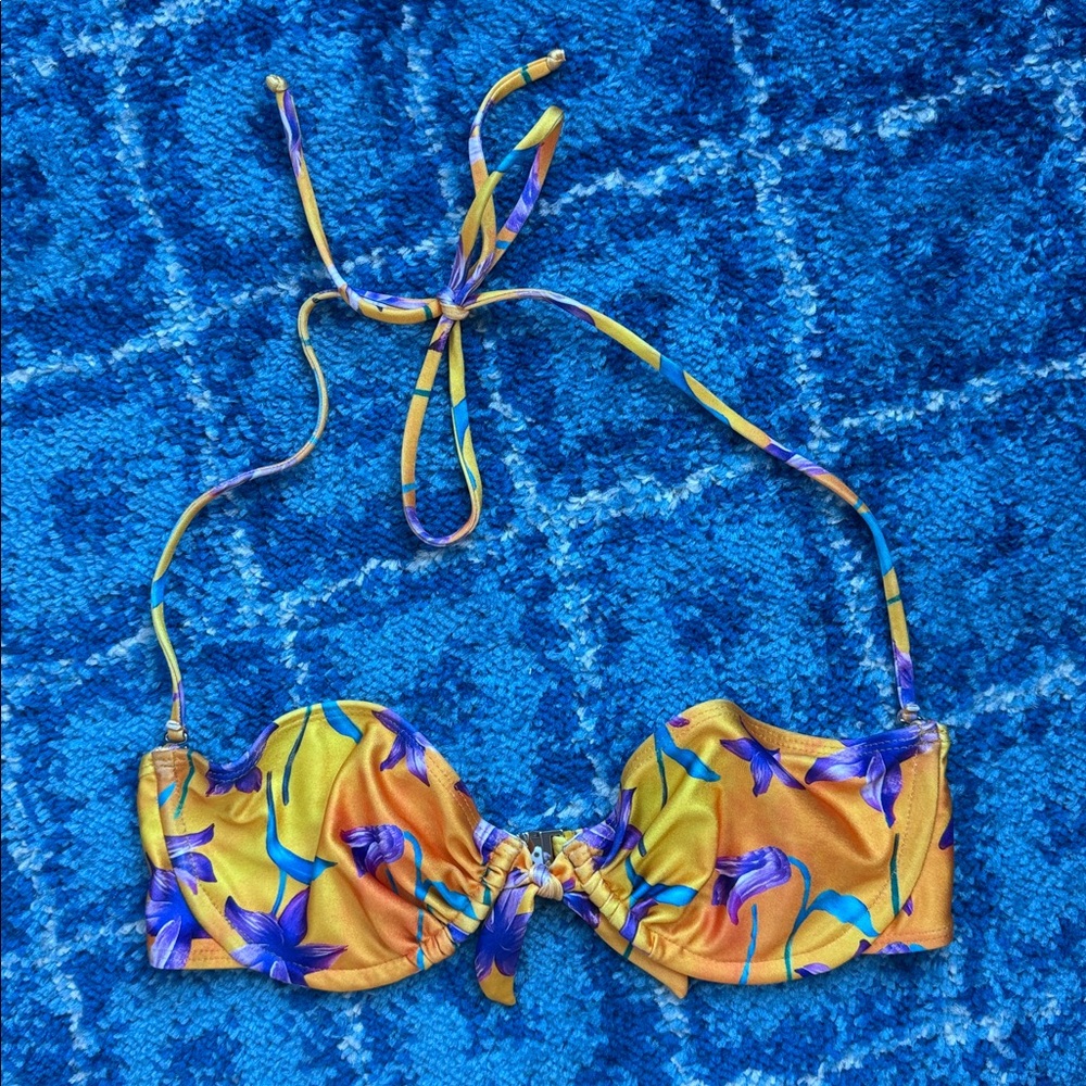 Loleia Chica Sol Bikini - Picture 3 of 9